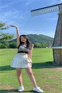 本想苟着当管事，结果被千金们倒追全集