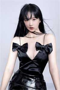 面试现场，我淘汰了班主任的女儿爽文