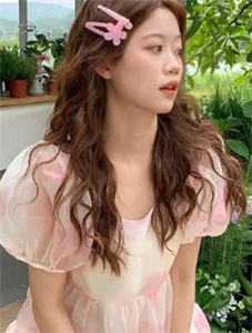 指挥老公让我原地死守后，他悔疯了章节