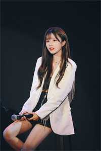 春情隐匿于她眸番外+无删减