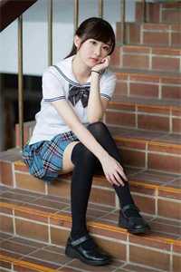 从欺骗中生出的玫瑰靳屿深向知榆全局