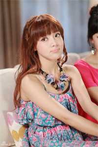 暗恋男友2000天的继妹抢婚，我选择成全短篇