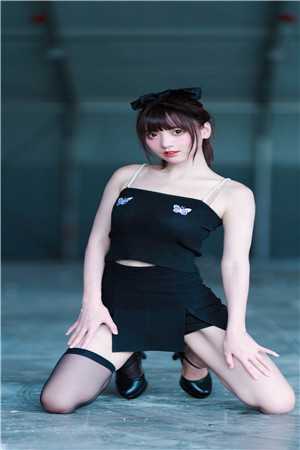 料峭港风吹人醒人气小说