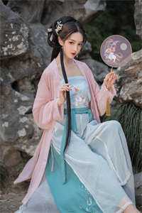 旧梦偏逢晚来风在线看