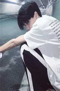 伪装的深情我不要精品推荐