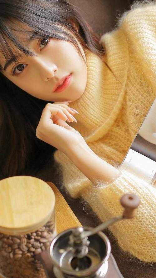 浅酌清愁对月光在线看