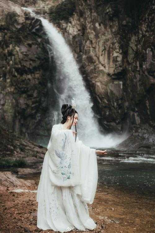 打麻将听小三炫夫，可我是原配啊畅读