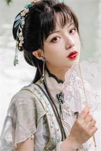 我拎车厘子看姑妈被嫌寒酸，十分钟后表哥求转账我姑妈全集