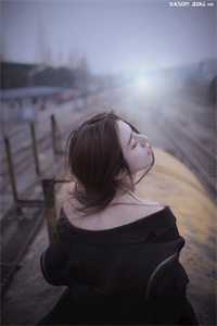 扶云远去千万里陆引商季扶嫣无删减全文