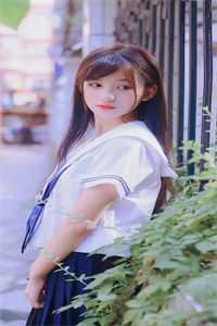 自此梨花空恨雪异常火爆