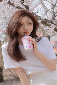 订婚当天，未婚妻的初恋带着孩子找上门免费阅读