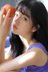 我拎车厘子看姑妈被嫌寒酸，十分钟后表哥求转账新上热文