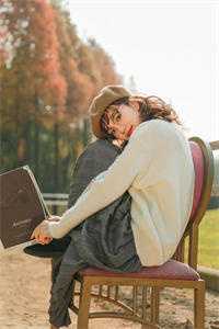 独占首富家产，从整治恶毒真千金开始完整版