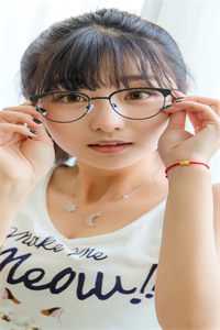 小娇妻重生后，疯批军官成妻奴了在线