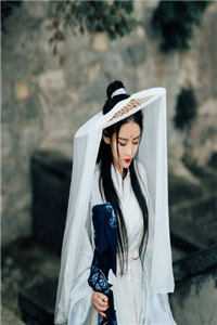 我被绑定了年终奖交换系统后，三十万变五千目录