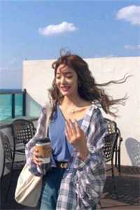 蓝天下离别热门推荐