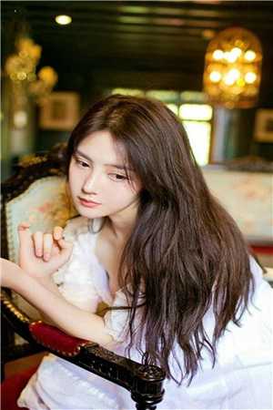 坠崖丈夫祭天，俏寡妇成了大女主连载