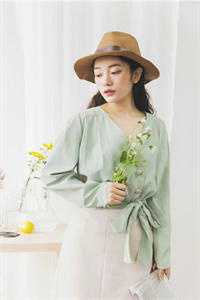 我脱离世界回到真正的家后，沈家人悔疯了连载