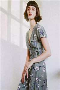 上司在救护车上沿途拍照耽误40分钟，得知真相后她悔疯了新上热文