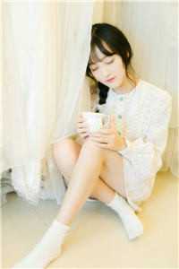 偏执陛下独宠我，娇娇娘娘她躺赢了全文免费