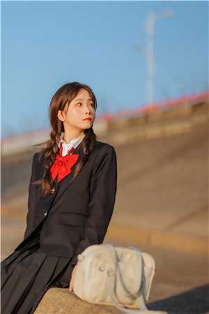 火灾时，老公选择救白月光的遗物完结版