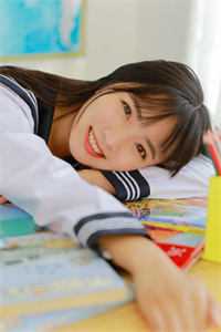 春情隐匿于她眸全文无删减