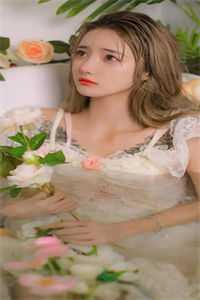 重生后，我笑看班花去当王妃全球完整文集