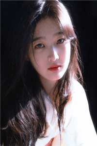 女友和别人的订婚宴上热搜，我反手送她全家吃牢饭高质量好文