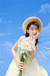 弟弟落榜后，妈妈让我卖房供他上学篇章