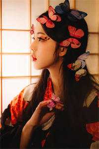 我把总裁当金主，他却把我当老婆孟庭鹢鹤偄无删减全文