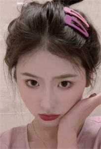 分手后，我靠变卖情绪暴富了在线