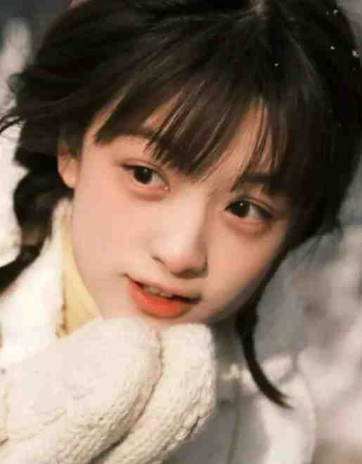 我一心求死后，大家突然都开始爱我连载