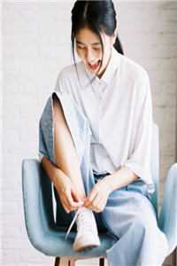 指挥官妻子让我原地死守后，她悔疯了广告+结局