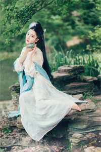 上司在救护车上沿途拍照耽误40分钟，得知真相后她悔疯了已完结